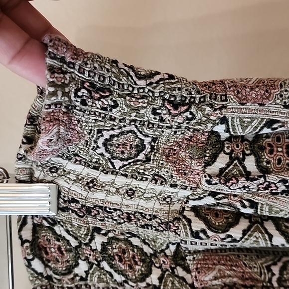 Women's 3 dot shorts - size 2XL - Picture 3 of 5